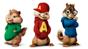 三隻穿著連帽衫和帽子的花栗鼠對著鏡頭微笑。 — 阿爾文與_chipmunks 壁紙