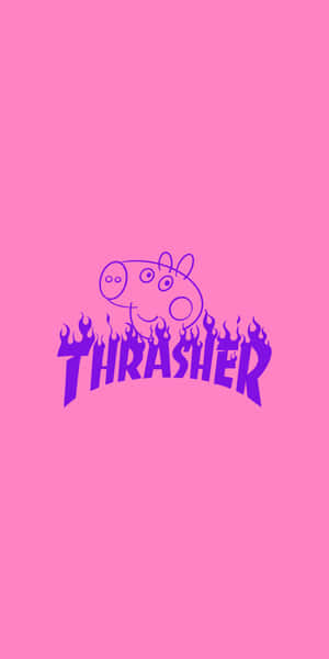 紫色輪廓的豬，在粉紅色背景上，THRASHER 文字下方有火焰。