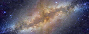 銀河系，在深空中閃耀的星雲和無數恆星。 — 超寬螢幕 壁紙