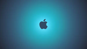 Apple標誌在藍色漸變背景上柔和發光。