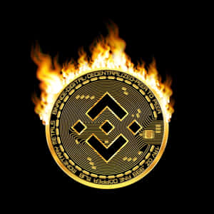一枚金色的加密貨幣幣在黑色背景上被火焰吞噬。