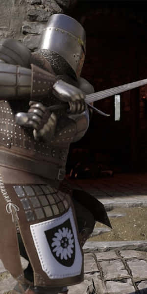 全副武裝的騎士在石庭院中持劍 — 18:9 壁紙
