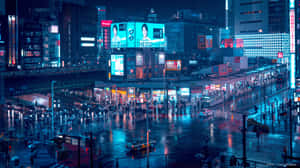 霓虹燈照亮的東京夜晚街道，帶有雨水反射和穿行的人群。