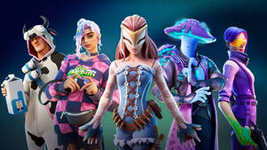 五個 Fortnite 角色穿著色彩繽紛的服裝在深色背景前擺姿勢。