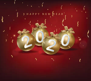金色2020年裝飾品，帶有蝴蝶結和五彩紙屑，紅色背景，用於新年慶祝。