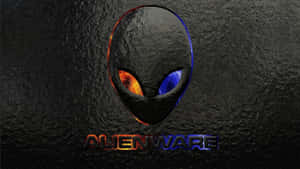 Alienware 標誌，在紋理黑色背景上帶有發光的橙色和藍色眼睛。