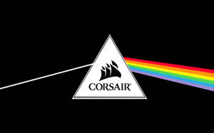 黑色背景上白色三角形內的Corsair標誌及彩虹光束