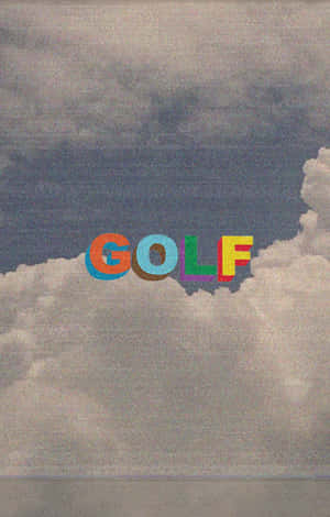 在藍天背景下，色彩繽紛的GOLF文字漂浮於帶有紋理的雲層中。