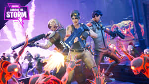 三個Fortnite玩家在暴風雨環境中與發光的紅色殭屍戰鬥。