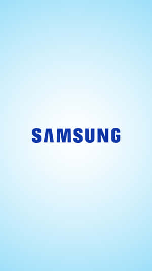 淺藍色漸變背景上的 Samsung 標誌
