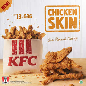 KFC雞皮小吃，價格和促銷文字在木桌上。