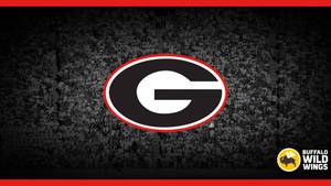 Georgia Bulldogs 標誌在體育館人群上方，帶有 Buffalo Wild Wings 標誌