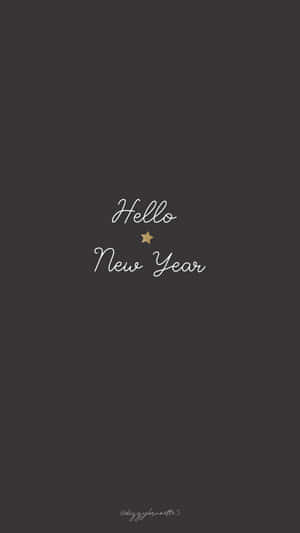 深灰色背景，白色草書文字寫著 Hello New Year 和一顆小金星星。