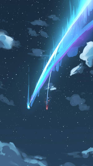 一顆發光的彗星在星空和柔軟的雲層中劃過一道軌跡。