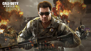 來自 Call of Duty Mobile 的爆炸性城市戰鬥場景中，士兵開火。 — 使命召喚：現代戰爭 壁紙