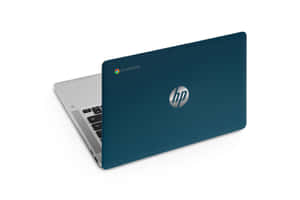 藍綠色和銀色HP Chromebook手提電腦在白色背景上打開