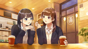 兩個動漫女學生在舒適的咖啡館裡一起享用咖啡。
