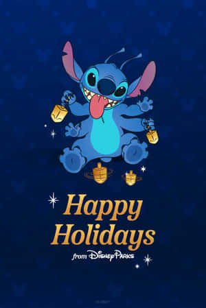 史迪奇拿著 Dreidel，深藍色背景上有 'Happy Holidays from Disney Parks' 文字。