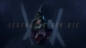 一位擁有發光眼睛的華麗盔甲奇幻戰士，帶有「LEGENDS NEVER DIE」文字。