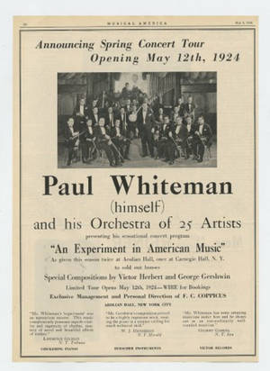 1924年Paul Whiteman樂團音樂會巡演報紙廣告，附有穿著正式服裝的音樂家照片。