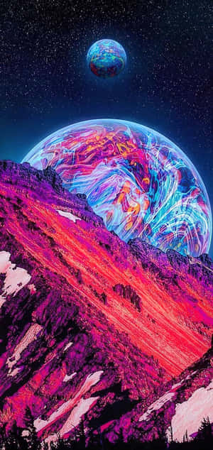 在繁星點點的夜空中，發光的外星行星下，紫色山脈升起。 — iPhone 15 壁紙