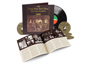 Crosby Stills Nash & Young 的豪華黑膠唱片盒裝，附小冊子和唱片。