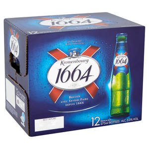 Kronenbourg 1664啤酒盒，帶有綠色瓶子和冷凝水滴。