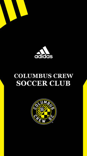 黑色足球球衣，帶有黃色條紋和 Columbus Crew SC 標誌。