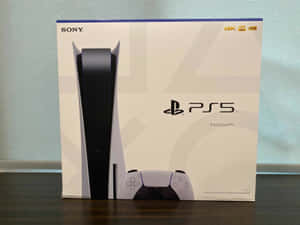 木枱上嘅PlayStation 5主機盒