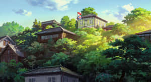 陽光明媚的天空下，有木屋和綠樹的日本村莊。