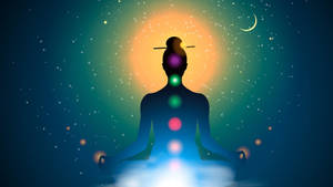 一個人在新月和繁星點點的夜空下冥想，帶有發光的脈輪。