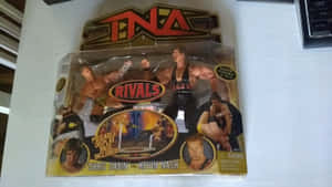 包裝在白色表面上的TNA Rivals摔角人偶Chris Sabin和Kevin Nash。