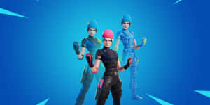 三個穿著未來裝備的Fortnite角色在藍色背景前擺姿勢。