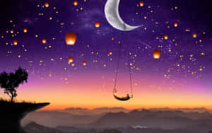 一個人在彎月下的吊床上搖擺，山區夜空中漂浮著燈籠。 — 夢境 GIF 壁紙