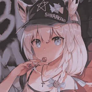 擁有狐狸耳朵的動漫女孩咬著棒棒糖，戴著帽子和十字架項鍊。