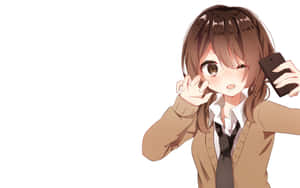 穿著校服的動漫女孩一邊用手機自拍一邊揮手。