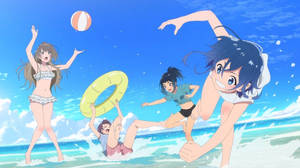 動畫女孩打沙灘排球並在海浪中嬉水。
