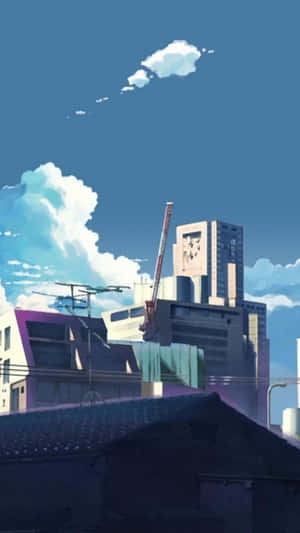 動漫城市景觀，建築和起重機在藍天白雲下。