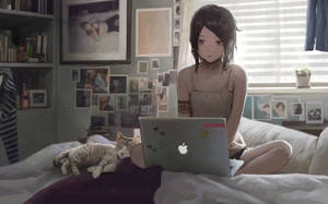 動漫女孩與貓在床上，在陽光充足的房間裡使用筆記本電腦，旁邊有照片拼貼。