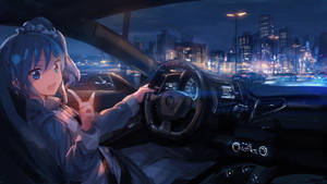 動漫女孩在夜晚駕駛汽車穿過發光的城市。
