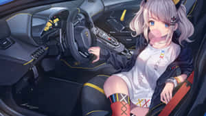 泡泡糖臉頰的動漫女孩坐在林寶堅尼車內。