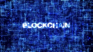 在藍色數碼電路背景上發光的區塊鏈文字。 — 加密貨幣 壁紙
