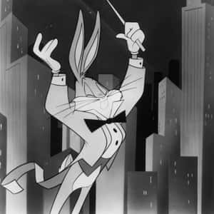 賓尼兔穿著燕尾服，在夜晚的城市天際線背景下指揮管弦樂團。