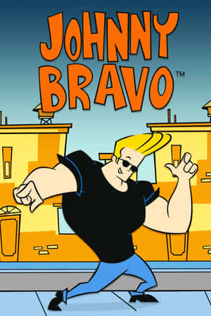 卡通角色 Johnny Bravo 在建築物前自信地擺姿勢。