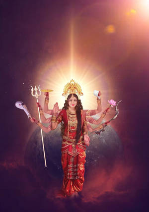 一位神聖的印度教多臂女神，手持神聖符號，背景是宇宙。