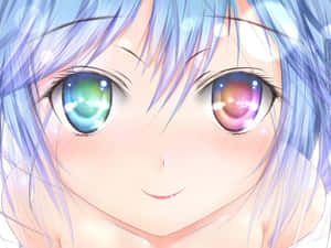 藍髮銀河眼動漫少女溫柔微笑。