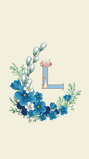 字母L裝飾有藍色花朵、綠色植物和一隻拿著粉紅色花朵的兔子。