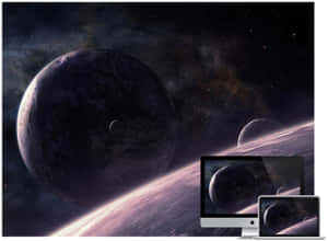 從彎曲的地平線觀看黑暗行星和恆星，帶有發光的粉紅色大氣，顯示在電腦屏幕上。