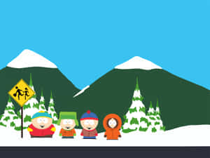 四個卡通小孩穿著冬季服裝站在雪景中，有山脈和松樹。