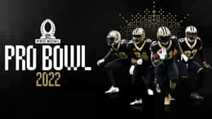 四名身穿黑色和金色球衣的足球運動員在Pro Bowl 2022賽事中奔跑。 — 聖人 GIF 壁紙